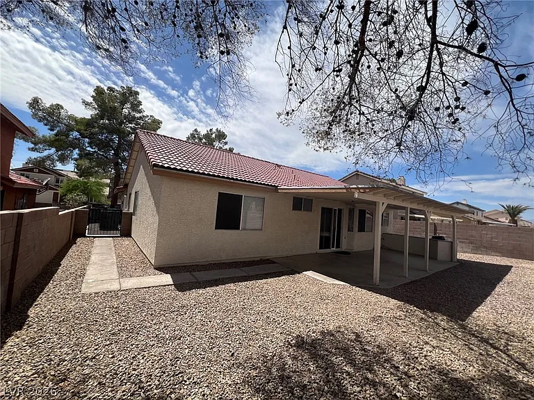 4348 Apex Dr — Photo 29