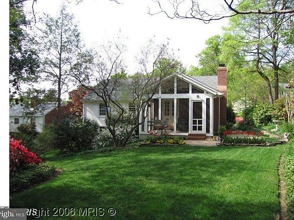 3rd image of 3610 Tupelo Pl