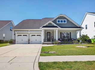 62 Sailor Sky Way, Hampstead, NC 28443