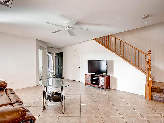 3rd image of 10806 Bayview House Ave