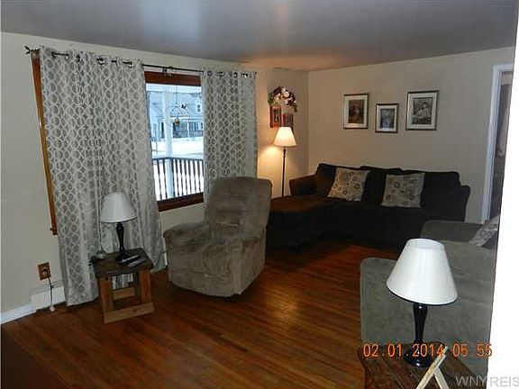 5th image of 3867 Dartmouth St