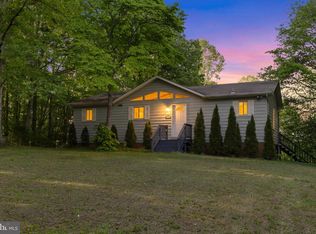 303 Pine Dr, Louisa, VA 23093