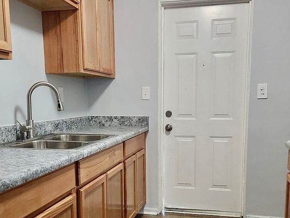 3rd image of 2645 W Morten Ave #11359454