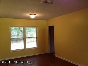 3rd image of 2621 McGregor Blvd