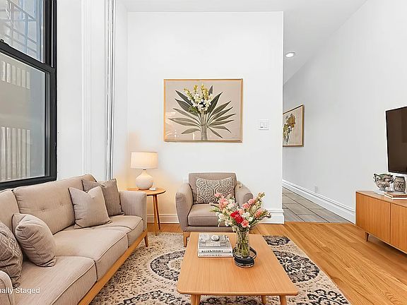 2nd image of 493 7th Ave #4R