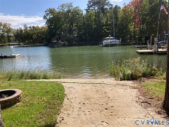 3rd image of 36 Rudder Pl Lot 13