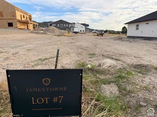 582 E 400 S, Nephi, UT 84648