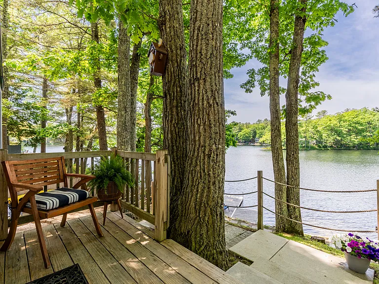 120 Anglers Rd — Photo 6