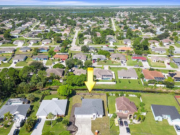 2nd image of 3662 SW Ballweg Street