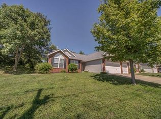 2643 Keebler Rd, Maryville, IL 62062