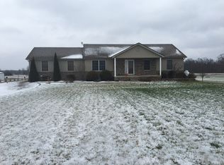 566 Brown City Rd, Imlay City, MI 48444