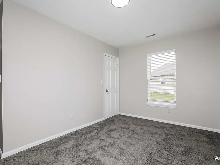 15511 Wandering Way — Photo 14