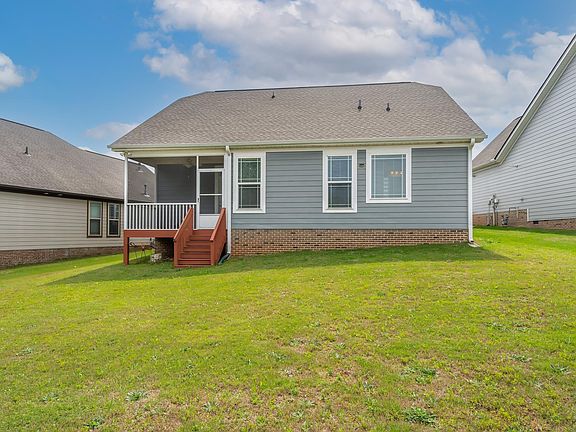 4th image of 149 Bur Oak Dr