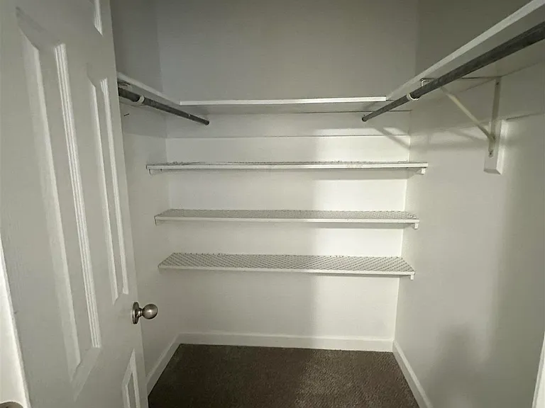 304 Arabian Dr — Photo 26