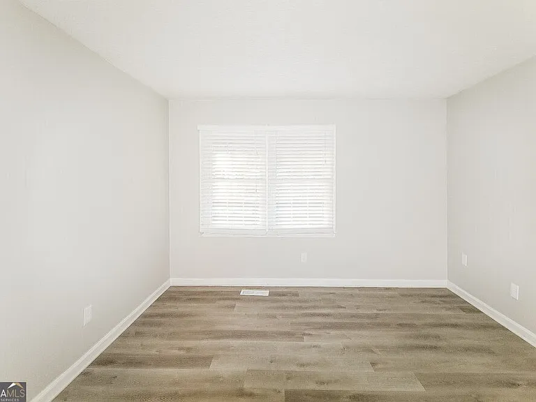 3138 Calumet Cir NW — Photo 16