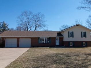 4150 S 2nd St, Springfield, IL 62703