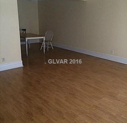 3rd image of 5097 Village Dr #73