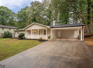 173 Jousters Ln, Lawrenceville, GA 30044