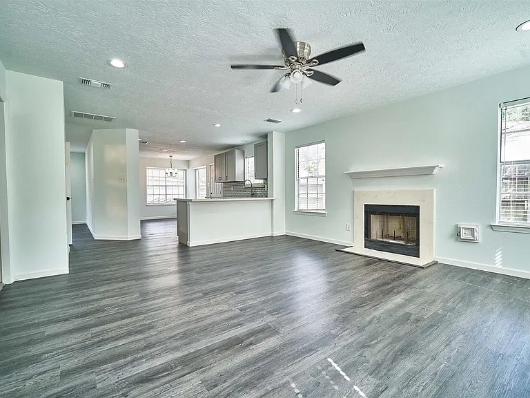 11011 Landsbury Ct — Photo 12