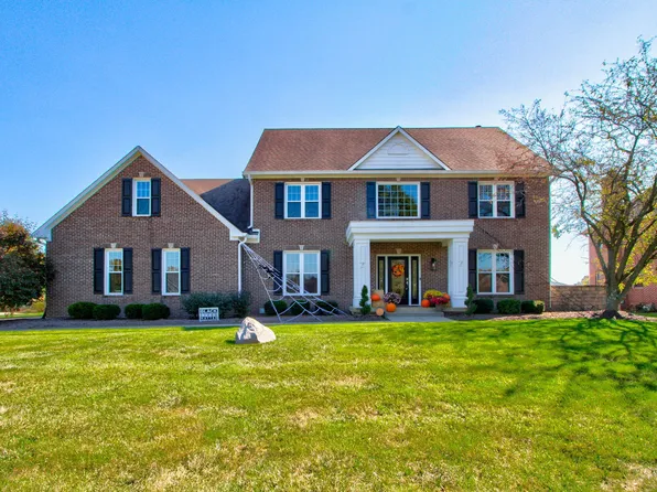 1883 S Fox Cove Blvd, New Palestine, IN 46163
