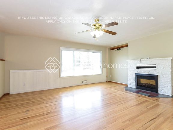 3rd image of 10415 43rd Street Ct E