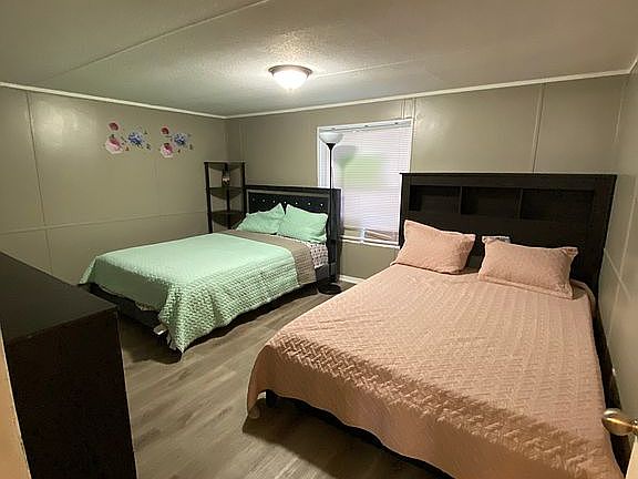 3rd image of 2507 NE 50th Dr