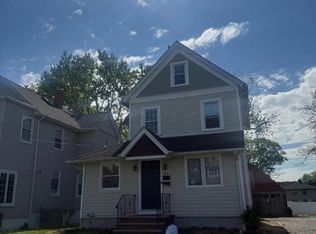 439 W Broad St, Westfield, NJ 07090