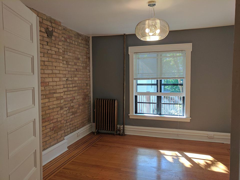 1st image of 521 5th Ave SE #4