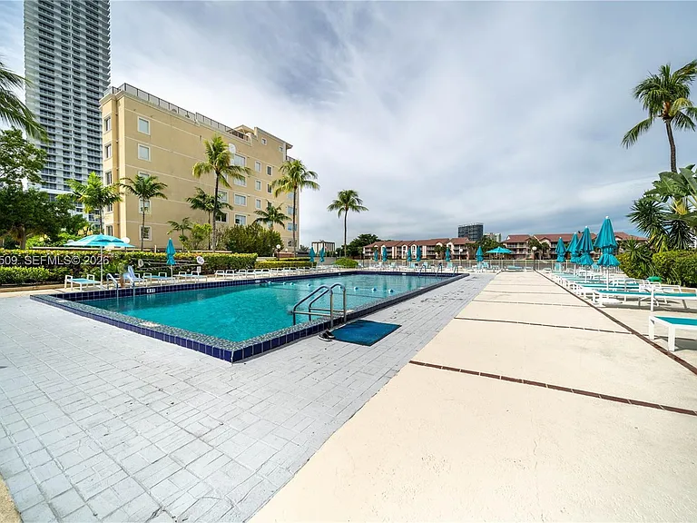 3800 S Ocean Dr #508 — Photo 34