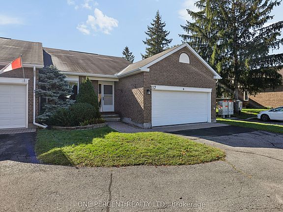 3rd image of 17 Pine Needles Ct