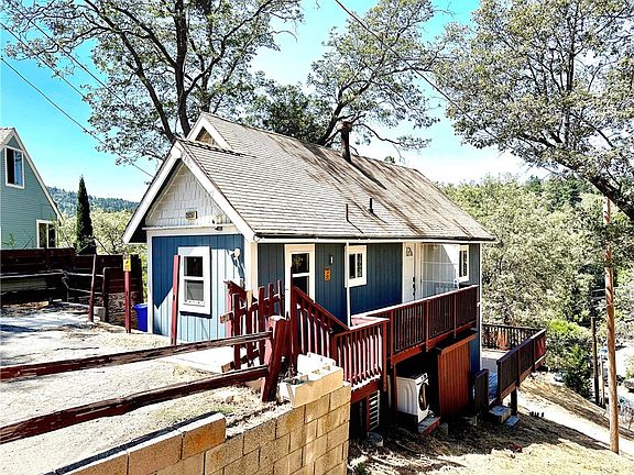 2nd image of 29251 Lake Brook Ave