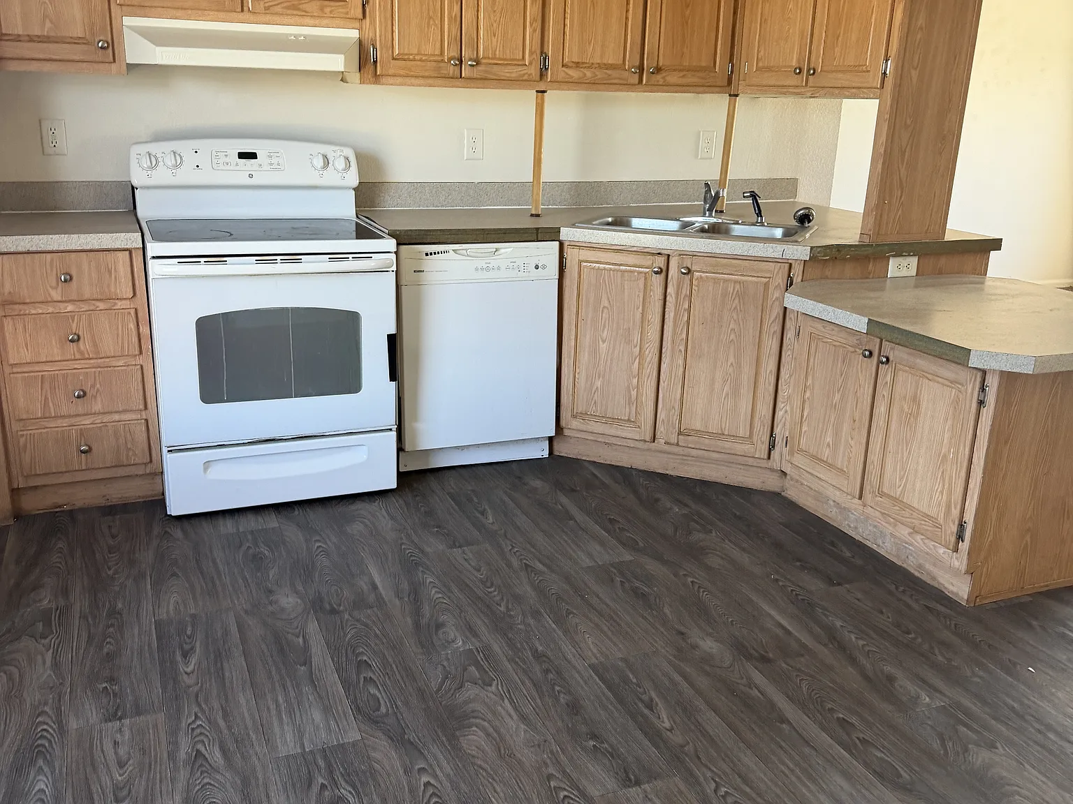 90 Jennifer Circle - 1 — Photo 3