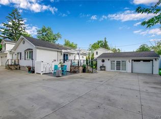 961 Douglas Pl, Irving, NY 14081