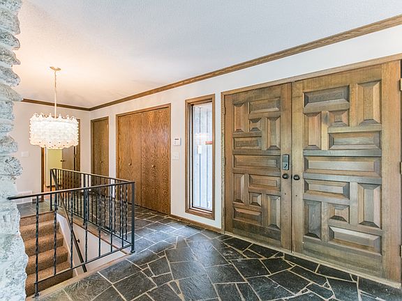 2nd image of 2921 Sequoia Ct