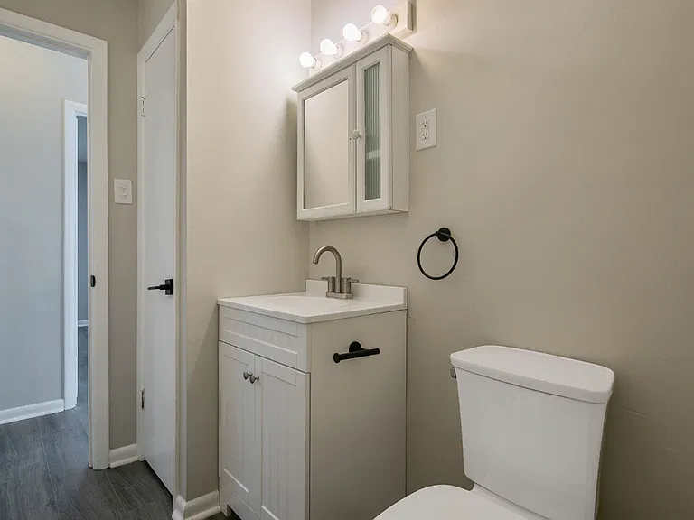 7252 Ainsley St — Photo 12