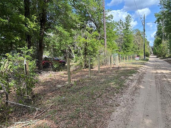 4th image of 24533 Pink Panther Rd