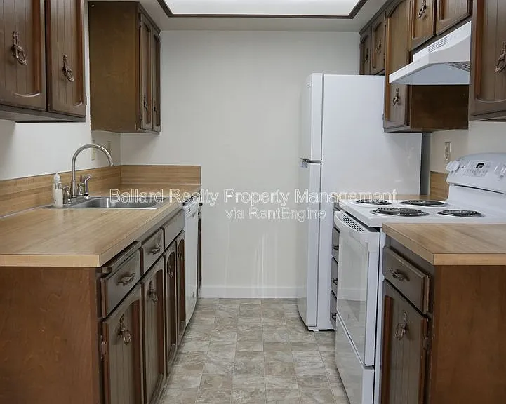 1742 NW 58th St #100 — Photo 9