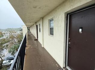 220 SW 9th Ave APT 516, Hallandale Beach, FL 33009
