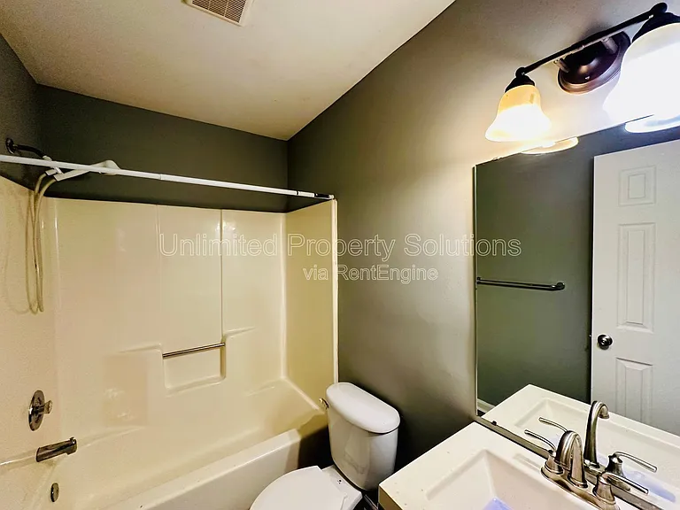 209 Sunn Aire Ct #A — Photo 7