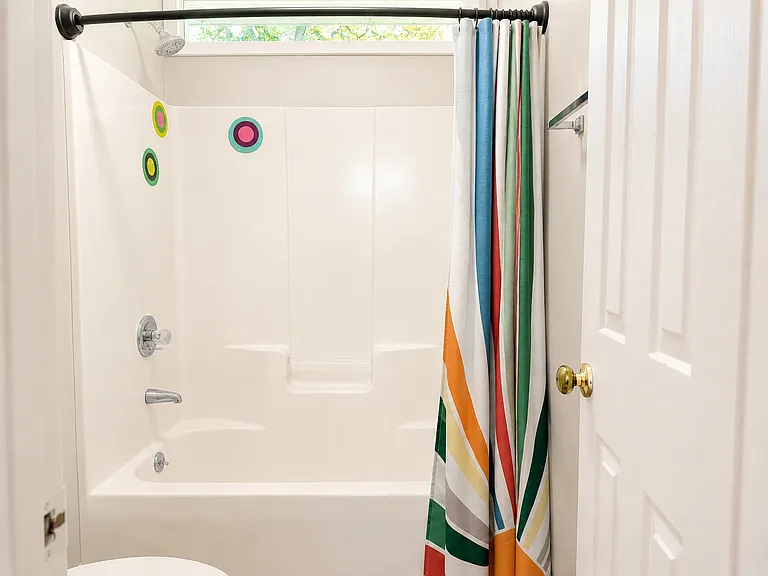 223 Deer Spring Ln — Photo 40