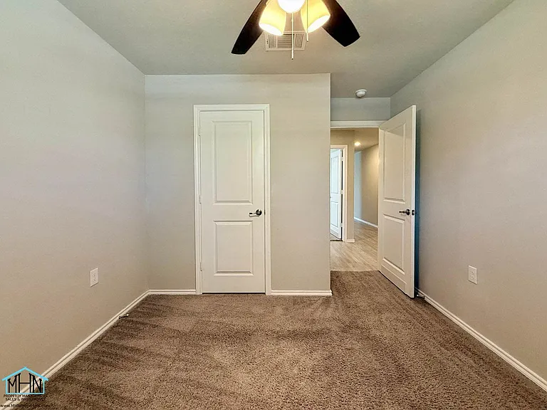 6610 Hibiscus Fls — Photo 18