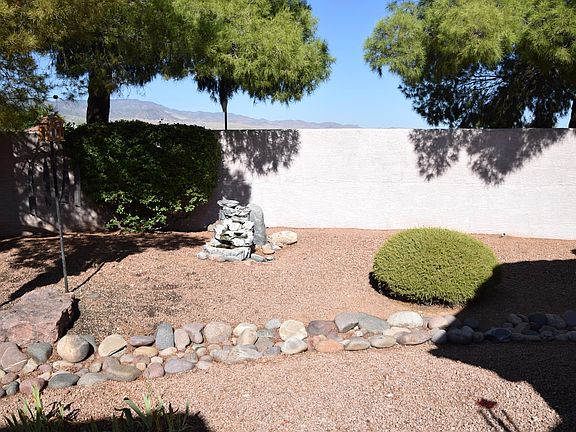 3rd image of 1013 S Viejo Dr