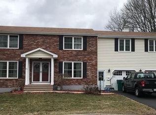 51 Raven Rd, Lowell, MA 01852