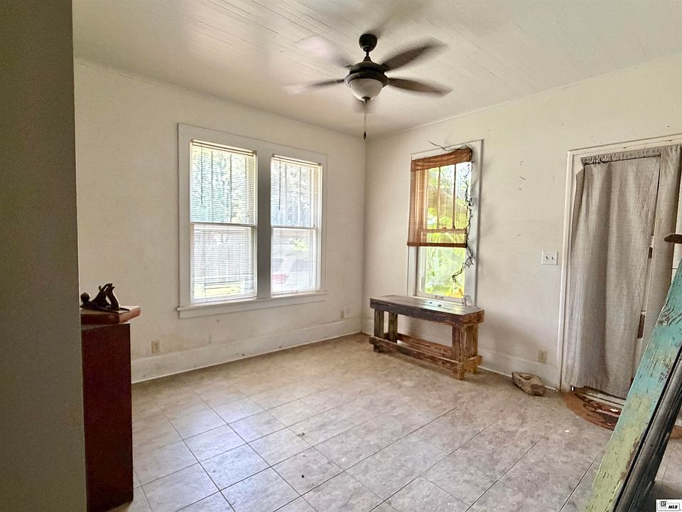 22nd image of 148 2nd St