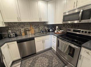 Lakewood Villas Condo, Miami, FL 33155