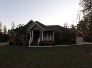 170 Smith Ln, Boaz, AL 35956