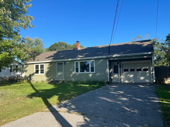 15 York Street, Sanford, ME 04073