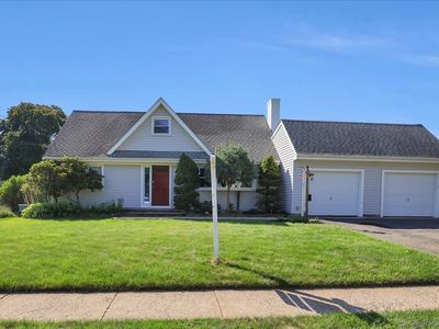 84 Scott Drive, Manchester, CT, 06042