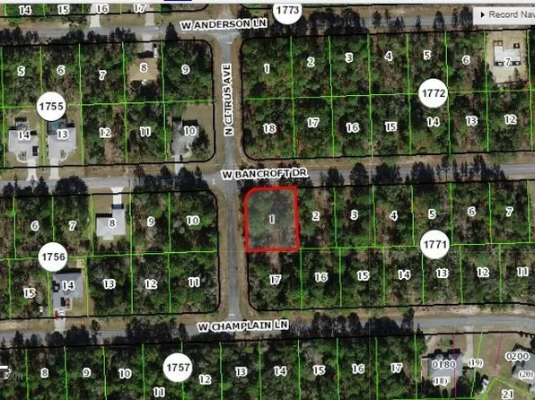 852 W Bancroft Dr, Citrus Springs, FL 34434