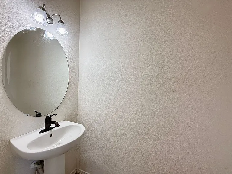 10588 Wells Point — Photo 7